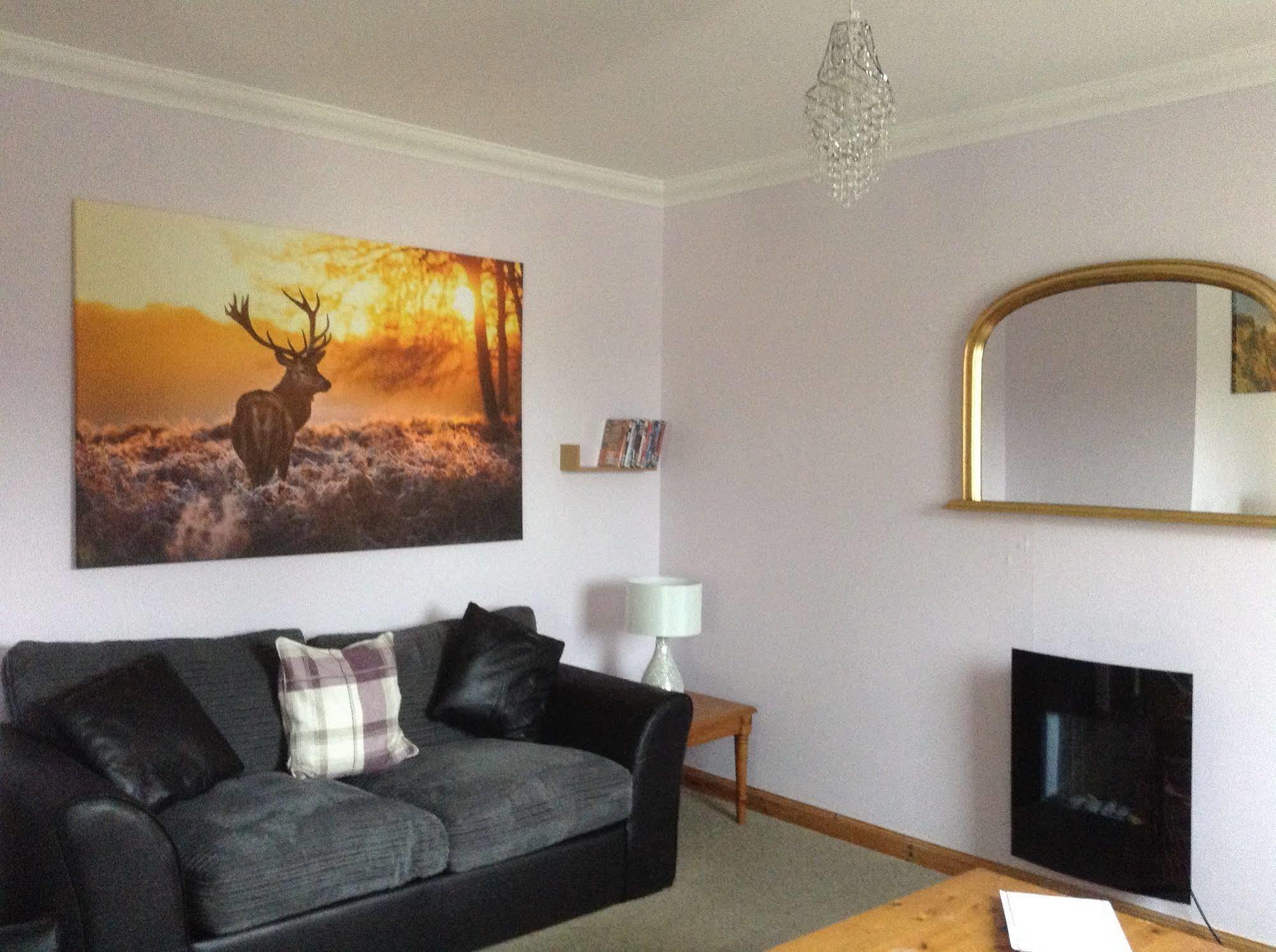 פורט ויליאם Glenlochy Nevis Bridge Apartments מראה חיצוני תמונה