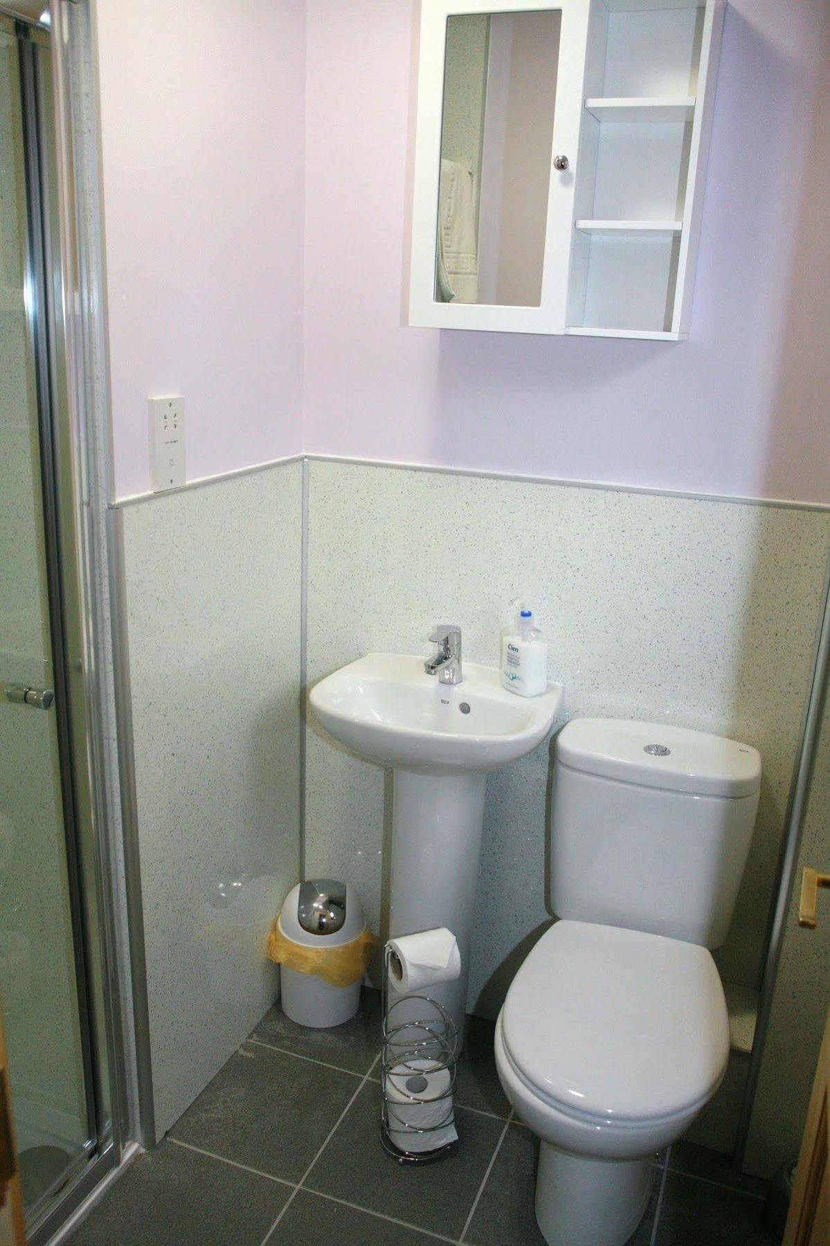 פורט ויליאם Glenlochy Nevis Bridge Apartments מראה חיצוני תמונה
